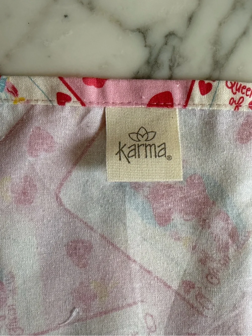 Karma Living Queen of Hearts Pink Cotton Kitchen Tea Towel 30 x 20 Card Print